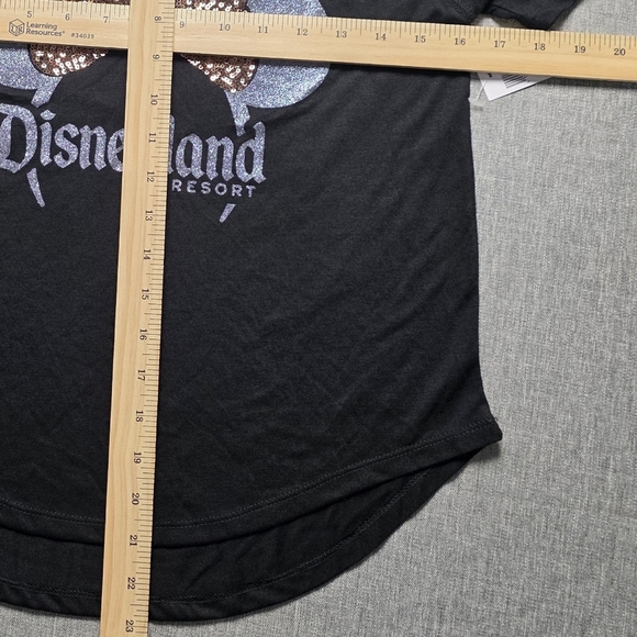 NWT Disney Parks Disneyland Minnie Mouse Sequin Black Sparkle Tee Women's XS - Picture 3 of 7